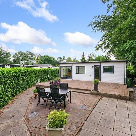 Charmant Chalet Te Voorthuizen Eksteriør billede