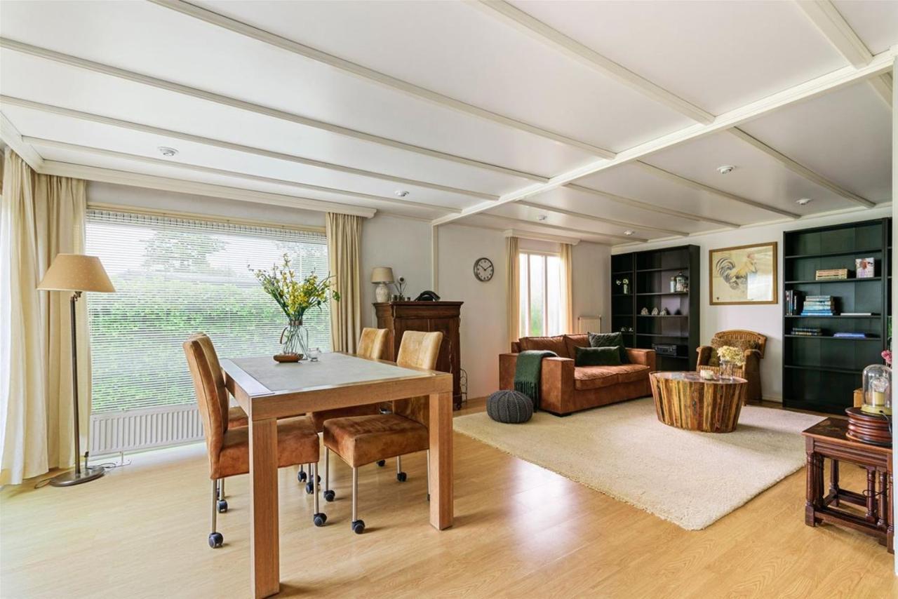 Charmant Chalet Te Voorthuizen Eksteriør billede